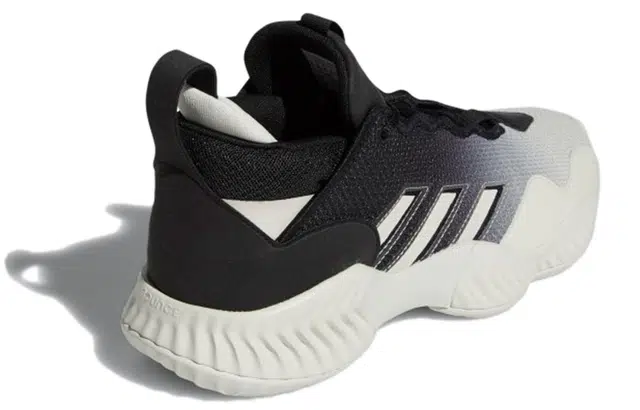 adidas Court Vision 3