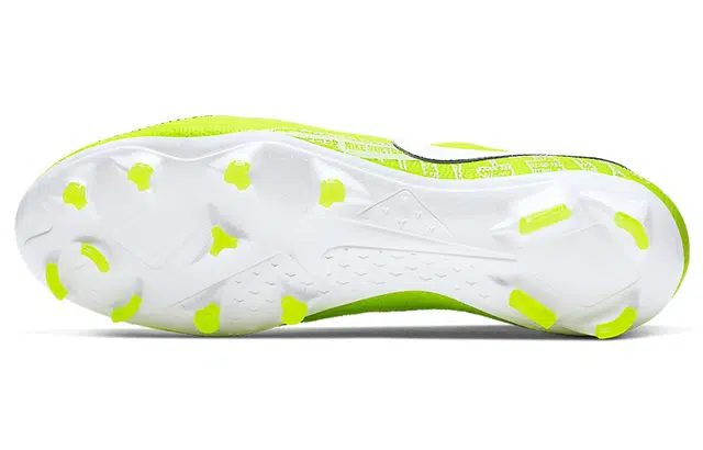 Nike Phantom Vision Elite