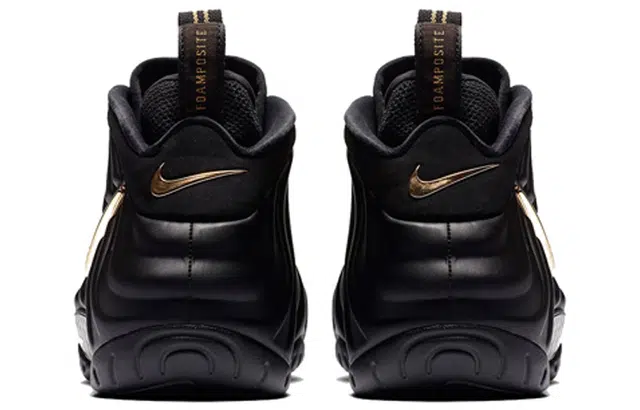 Nike Foamposite Pro black metallic gold