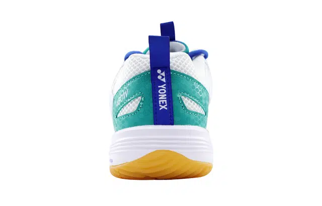 YONEX Power Cushion 460CR