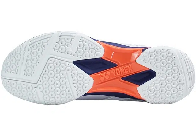 YONEX Power Cushion