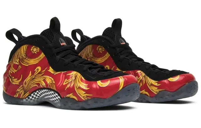 Supreme x Nike Foamposite One Red Gold