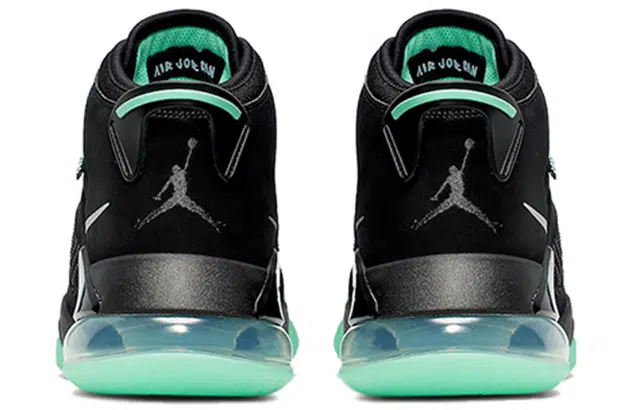 Jordan Mars 270 Green Glow