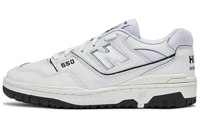 Comme des Garcons Homme x New Balance 550