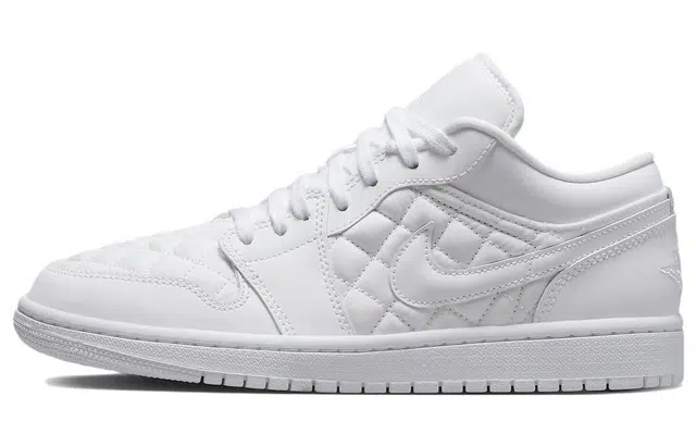 Jordan Air Jordan 1 low quilted "triple white"