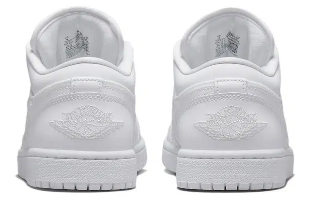 Jordan Air Jordan 1 low quilted "triple white"