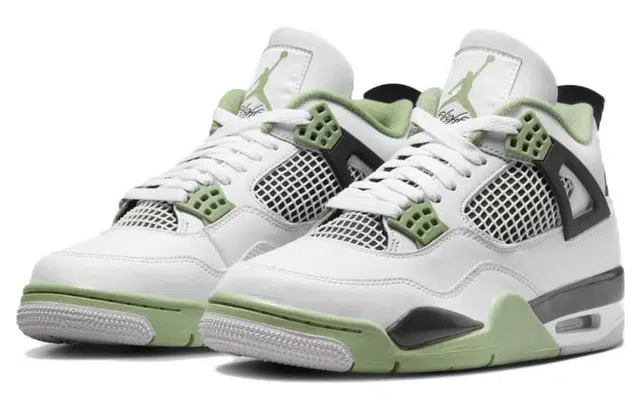 Jordan Air Jordan 4 "Oil Green"