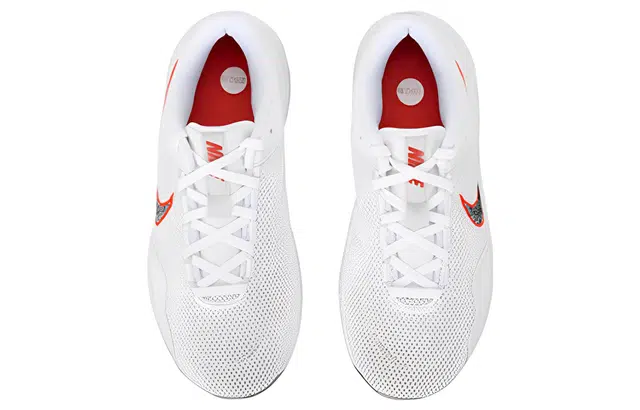 Nike Legend Essential 3 Next Nature