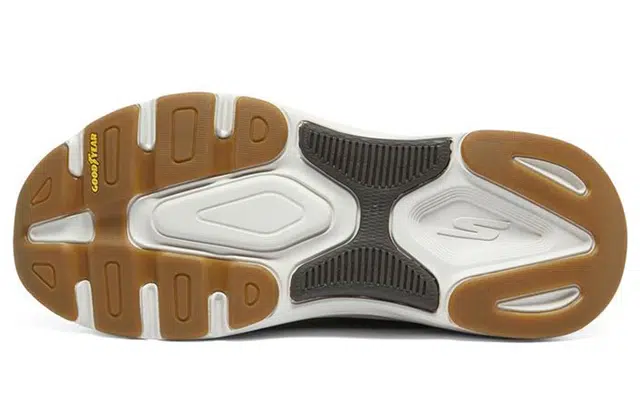 Skechers Max Cushioning Arch Fit