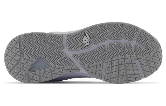 New Balance NB 857