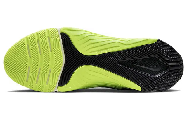 Nike Metcon 8 FlyEase