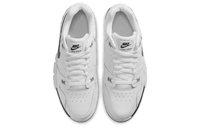 Nike Air Cross Trainer Low