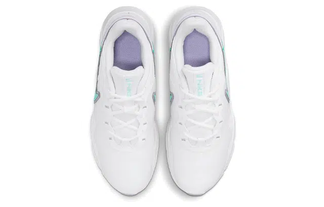 Nike Legend Essential 2