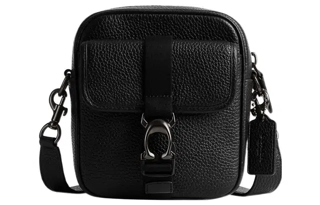 COACH Crossbody 15 Logo