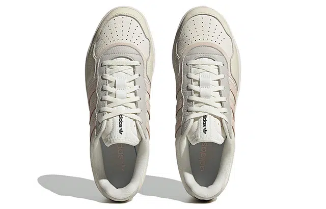 adidas originals Courtic