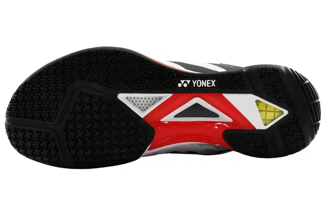 YONEX