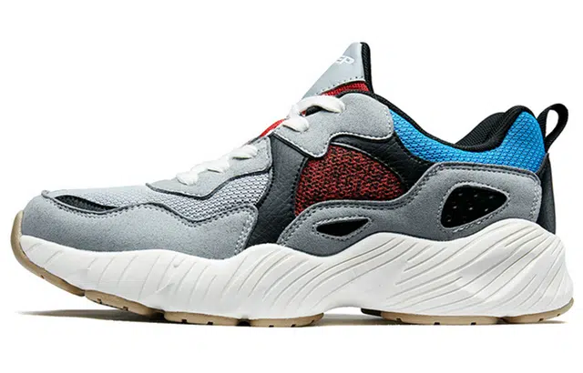 特步 复古运动舒适 低帮 生活休闲鞋 女款 灰黑兰