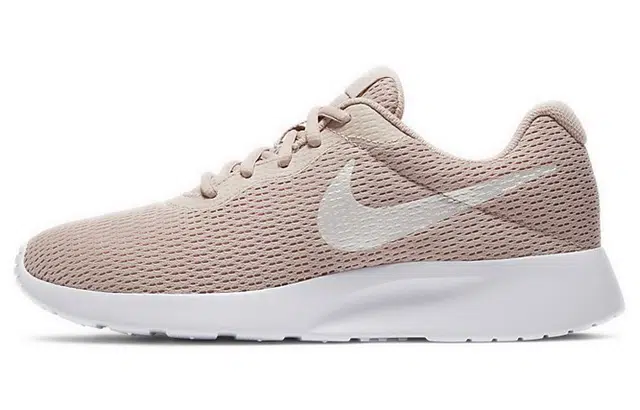 Nike Tanjun Pink White
