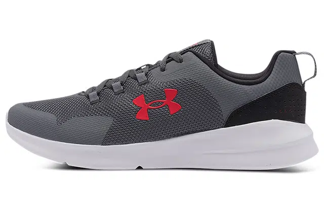 Under Armour Essential-