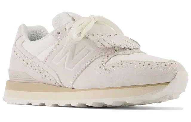 New Balance NB 996 Tassels Off White