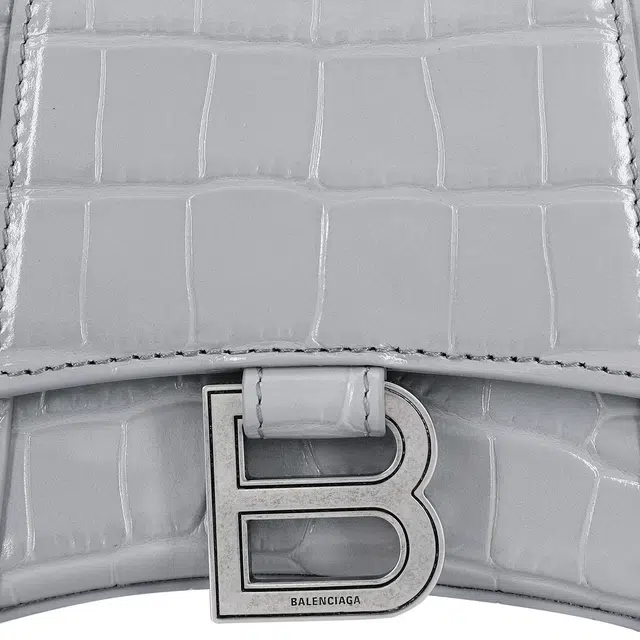 Balenciaga 520