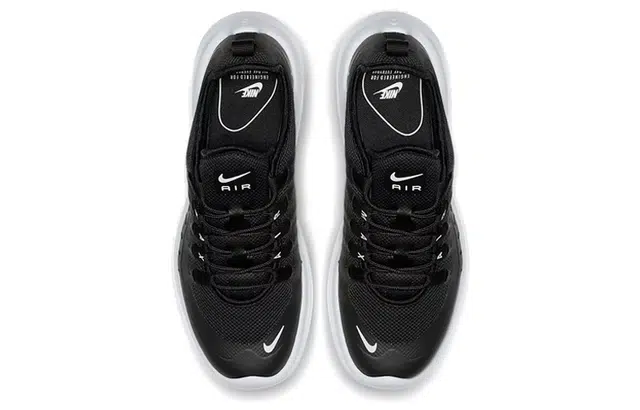 Nike Air Max Axis