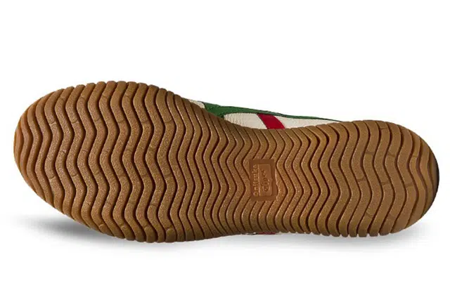 Onitsuka Tiger Tsunahiki Slip-on