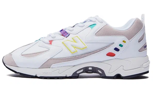 New Balance 828 Grey Pink