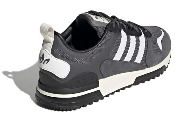 adidas originals ZX 700