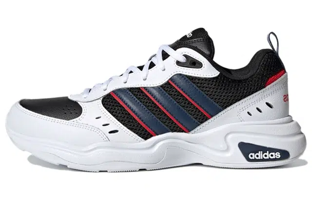 adidas neo Strutter