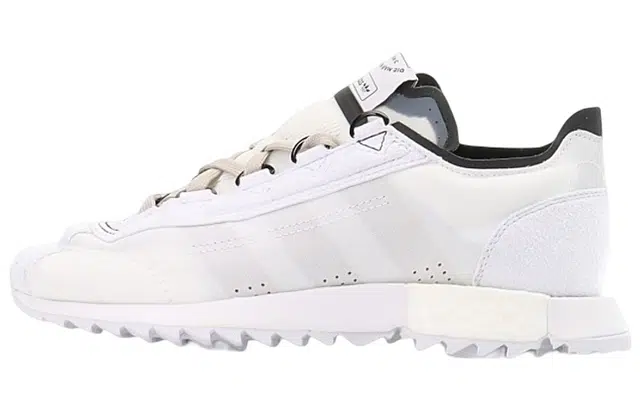 adidas originals SL 7600