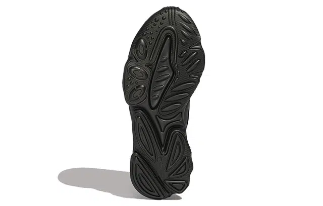 adidas Ozweego Black