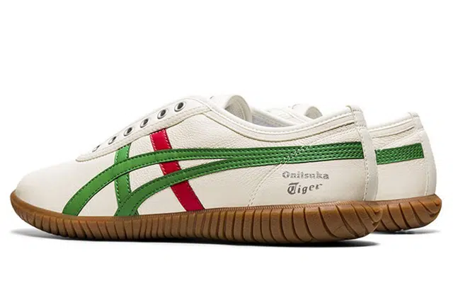 Onitsuka Tiger Tsunahiki Slip-on