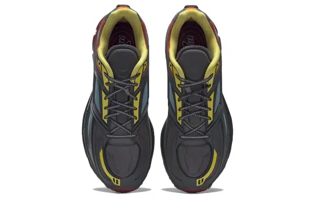 Reebok Road Modern