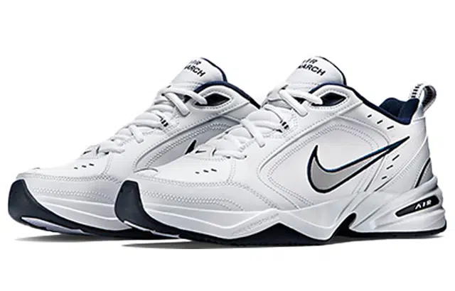 Nike Air Monarch 4