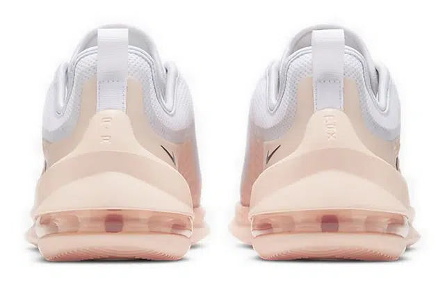 Nike Air Max Axis