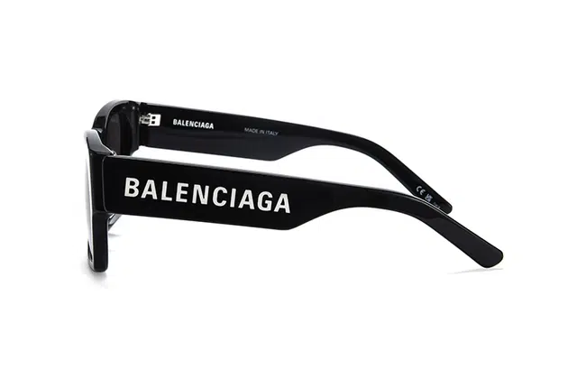 Balenciaga LOGO