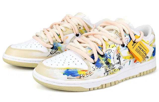 Nike Dunk Low "Team Gold" FreeDream