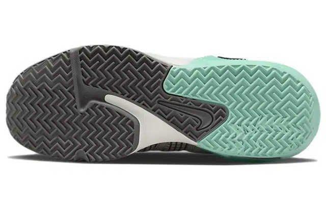 Nike LeBron Witness 7 EP