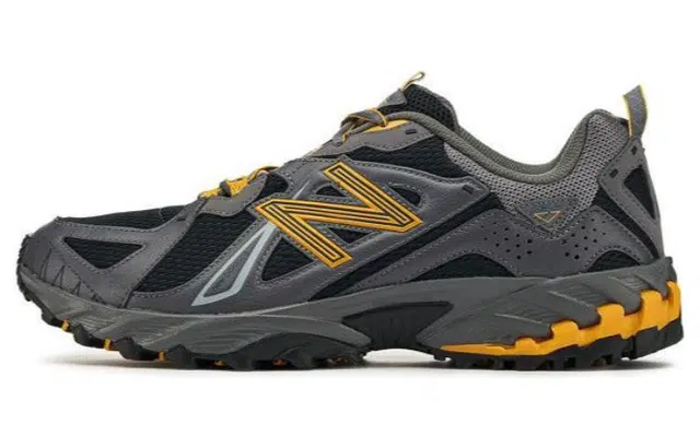 New Balance 610T Black Yellow