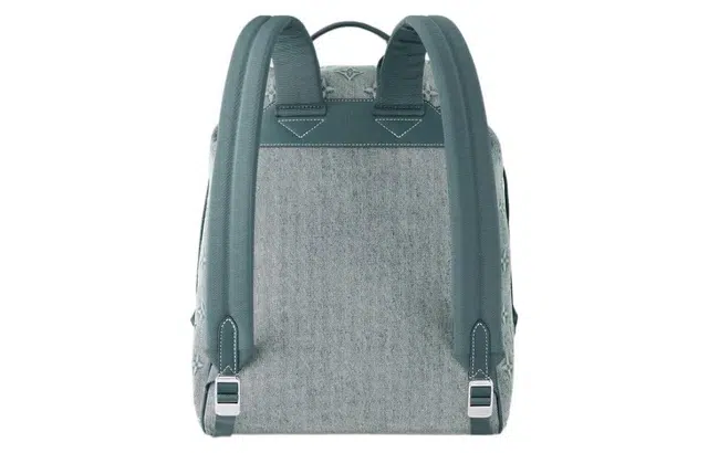 LOUIS VUITTON Montsouris