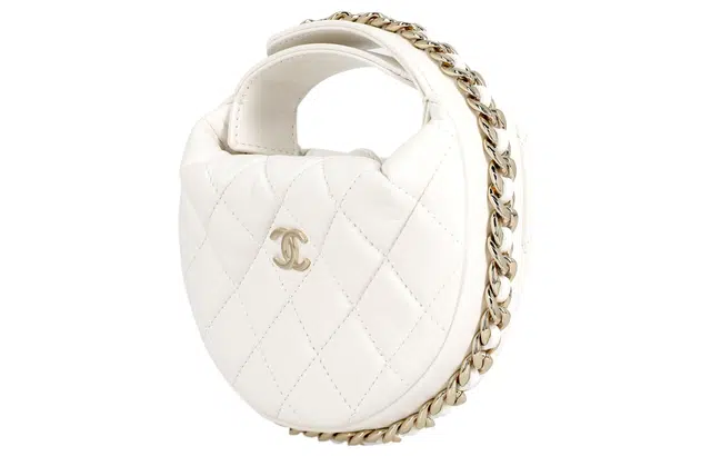 CHANEL 23C