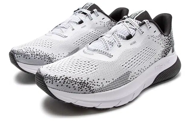 Under Armour HOVR Turbulence 2