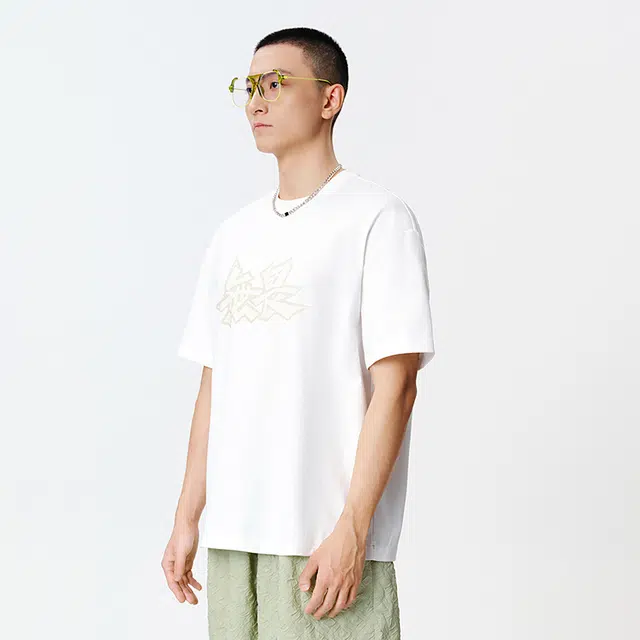 T Logo T