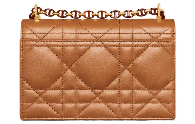 DIOR Caro Miss