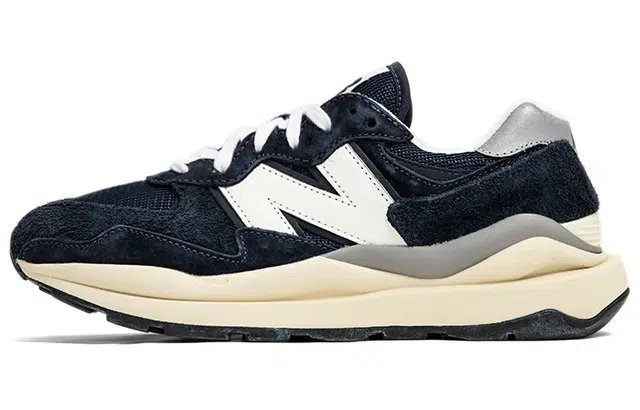 New Balance NB 5740