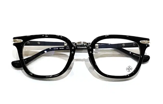 Chrome Hearts Logo