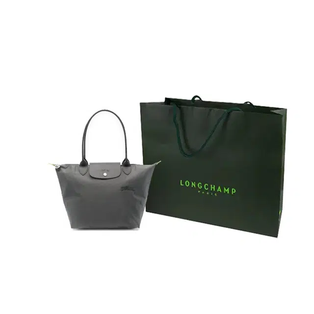 LONGCHAMP Le Pliage Green 28