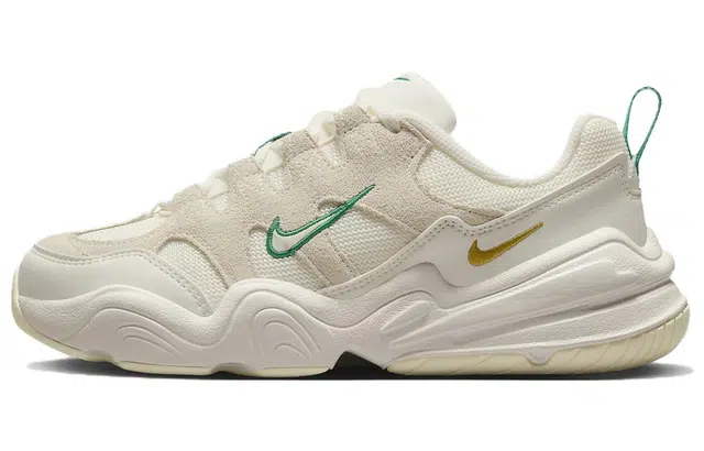 Nike Tech Hera