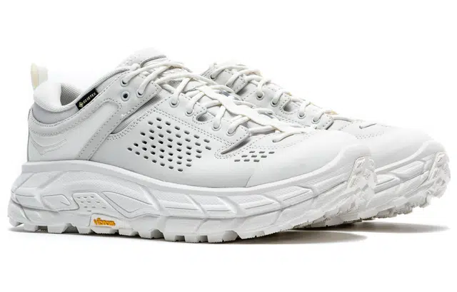 HOKA ONE ONE Tor Ultra Low